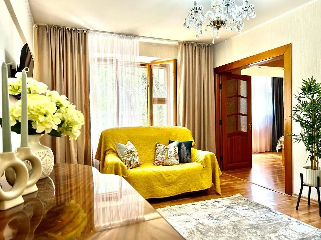 Ауэзова Retro Apartment Almaty