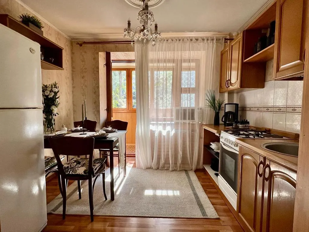 Ауэзова Retro Apartment Almaty