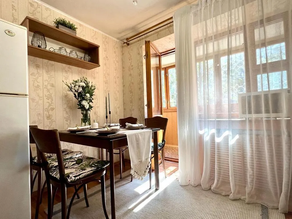 Ауэзова Retro Apartment Almaty